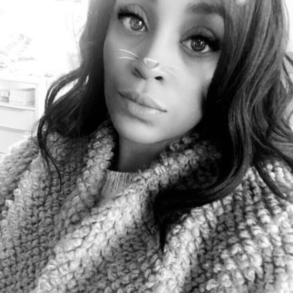 Meet your Posher, Ketly